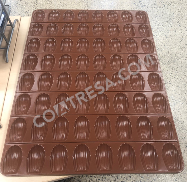 MANUFACTURER OF PASTRY TRAYS