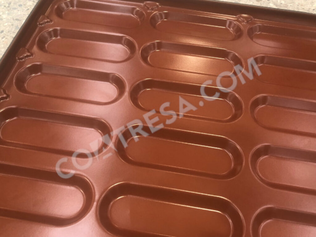 MANUFACTURER OF HOT-DOG TRAYS