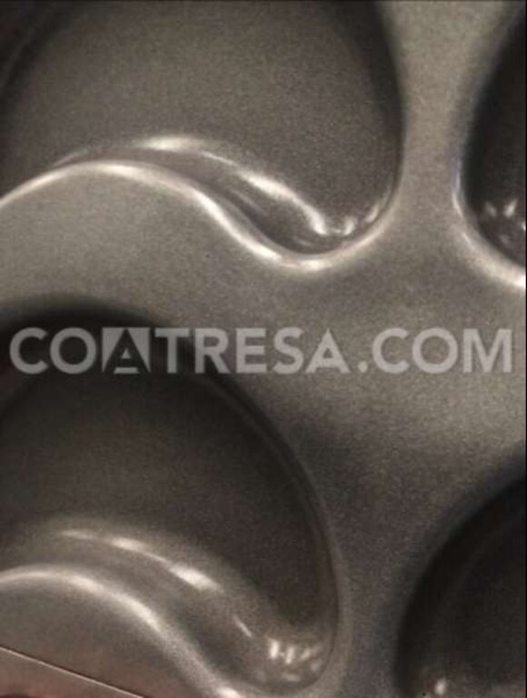TEFLON-COATED TRAY FOR BAKERY TEFLON-COATED TRAY FOR BAKERY
