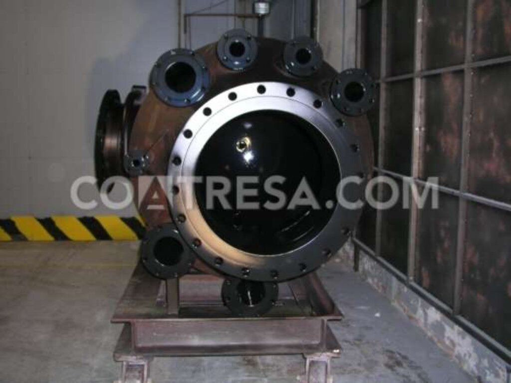 industrial-equipment-coated-with-halar