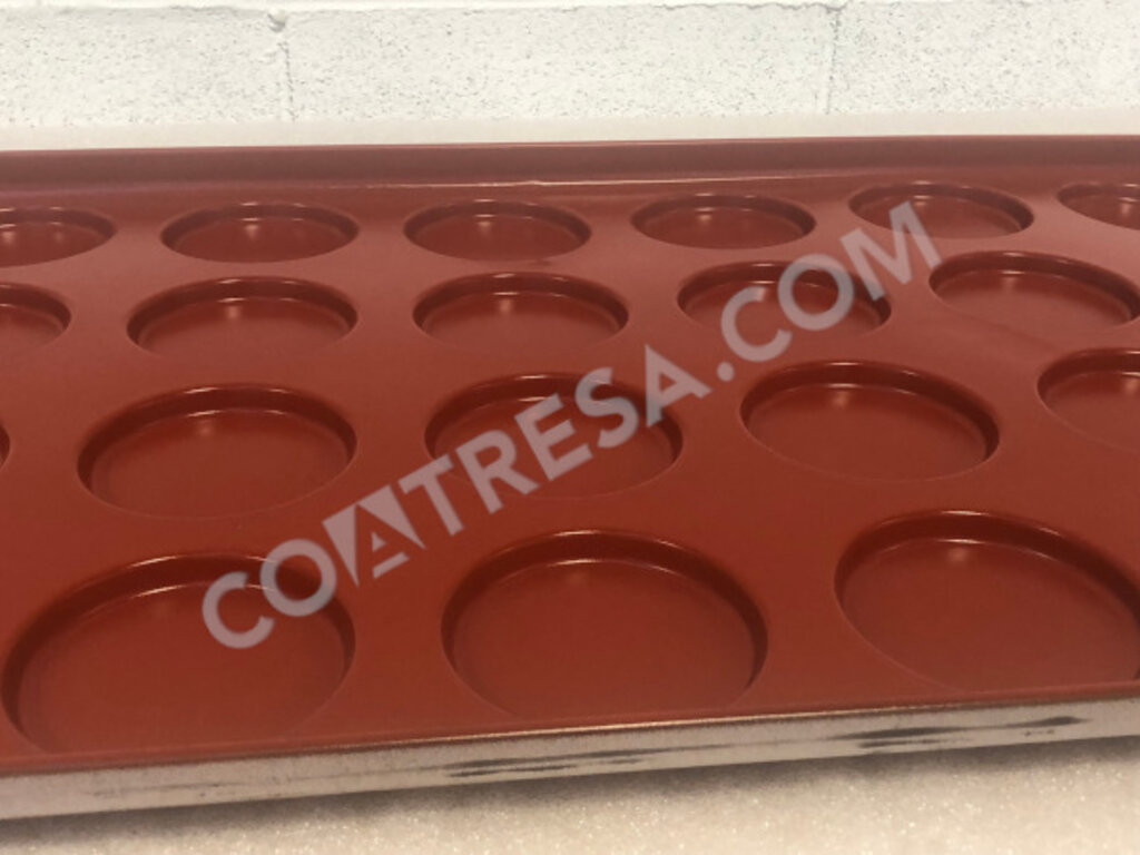 TEFLON-COATED HAMBURGER BREAD MOLD